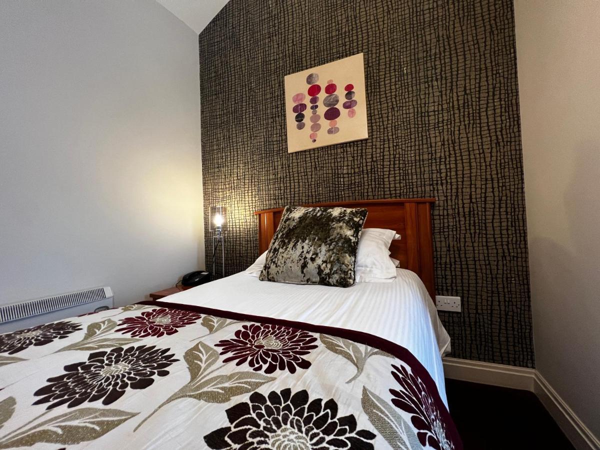 Herriots Hotel Скиптон Экстерьер фото