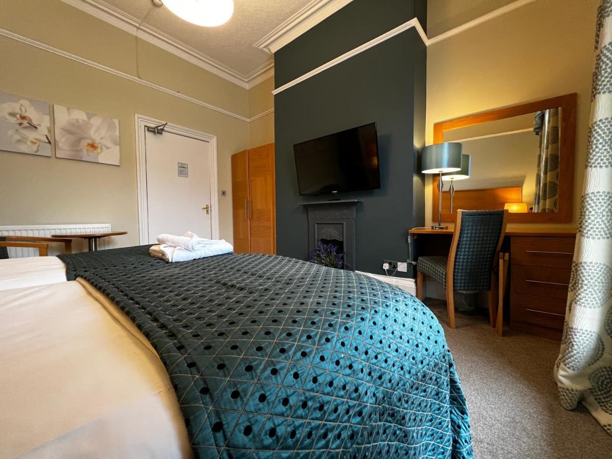 Herriots Hotel Скиптон Экстерьер фото
