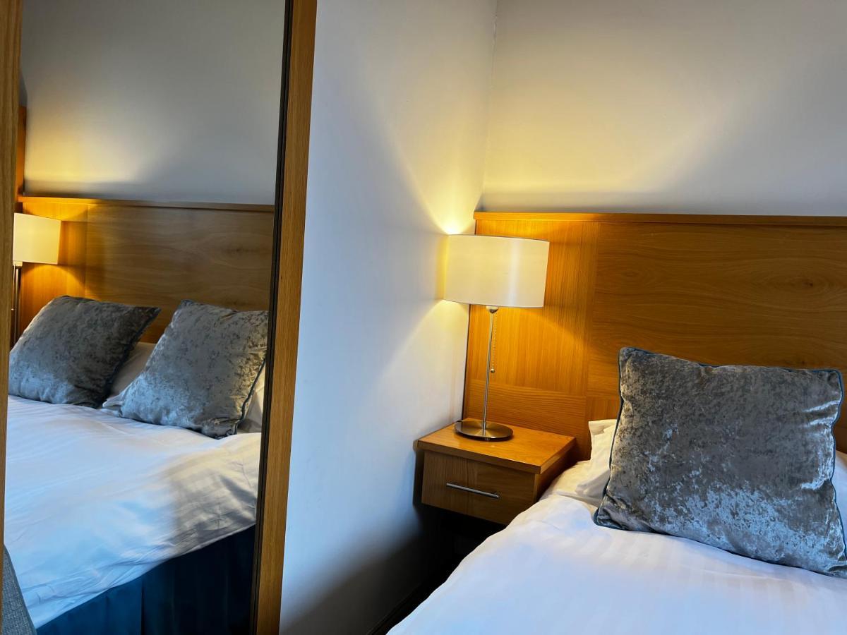 Herriots Hotel Скиптон Экстерьер фото