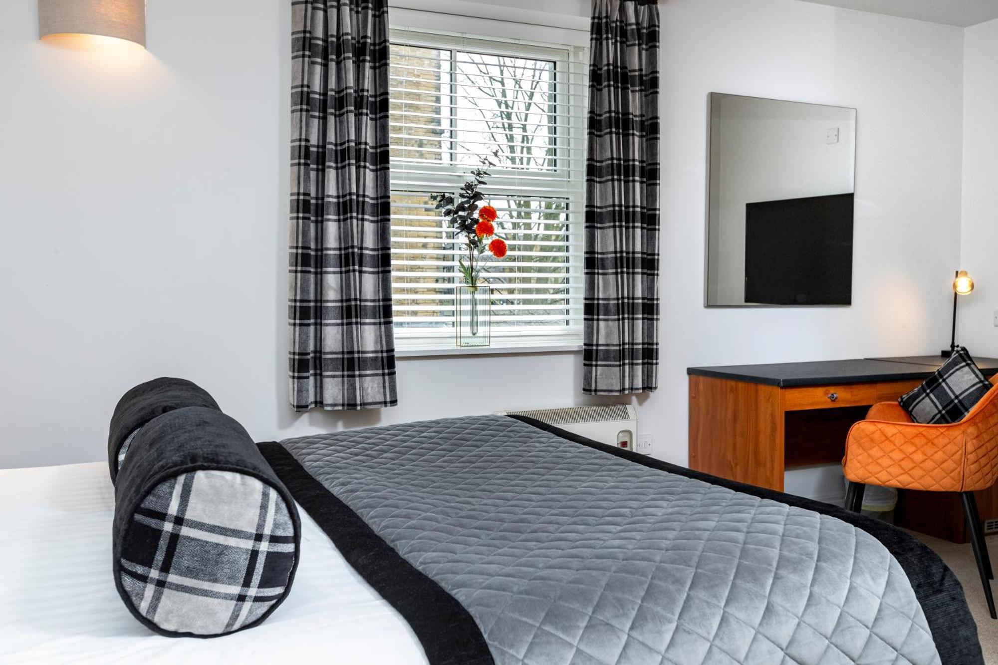 Herriots Hotel Скиптон Экстерьер фото